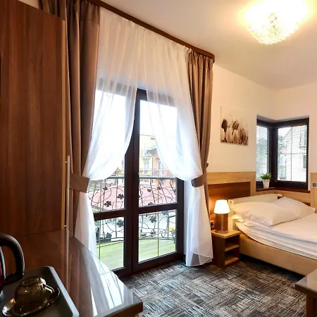 Focus בית אירוח *