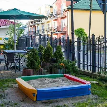 בית אירוח Focus *